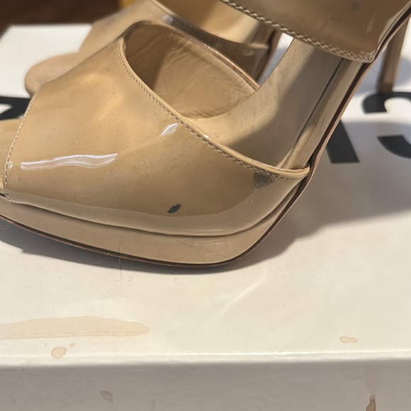 Jimmy Choo - Picture 3 of 6